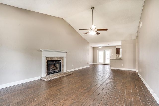 2626 Bennington Court, Grand Prairie, TX 75052