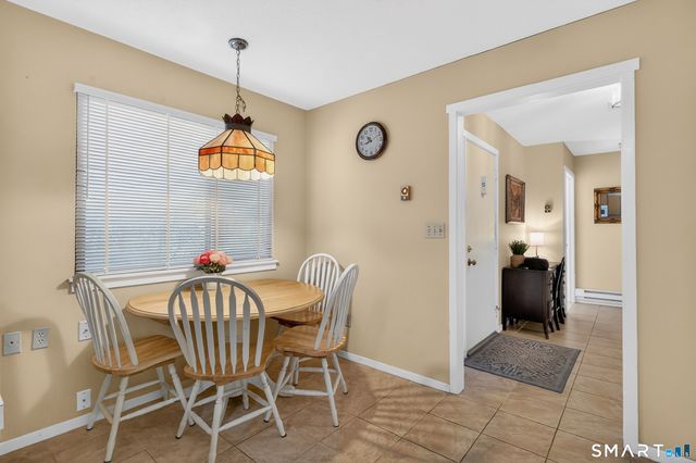 891 Heritage Village A, Southbury, CT 06488