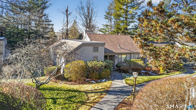 891 Heritage Village A, Southbury, CT 06488