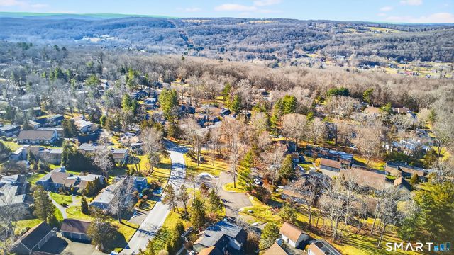 891 Heritage Village A, Southbury, CT 06488