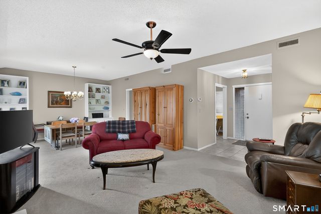 891 Heritage Village A, Southbury, CT 06488