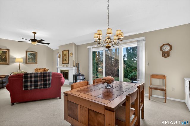 891 Heritage Village A, Southbury, CT 06488