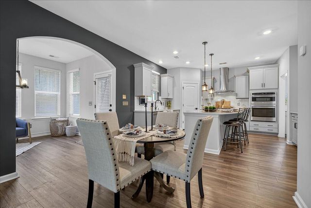 604 Dunswell Drive, Summerville, SC 29486