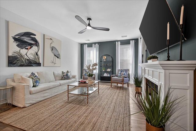 604 Dunswell Drive, Summerville, SC 29486