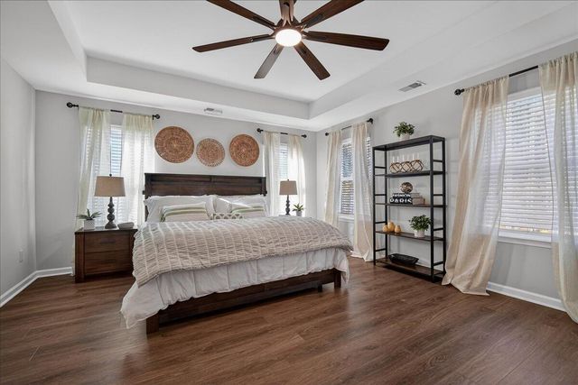 604 Dunswell Drive, Summerville, SC 29486