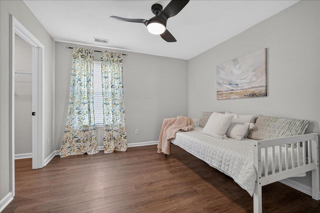 604 Dunswell Drive, Summerville, SC 29486