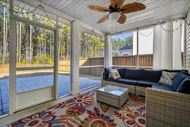 604 Dunswell Drive, Summerville, SC 29486