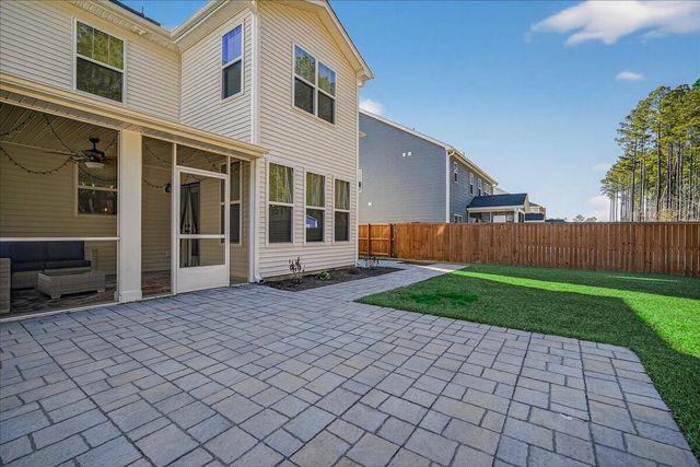 604 Dunswell Drive, Summerville, SC 29486