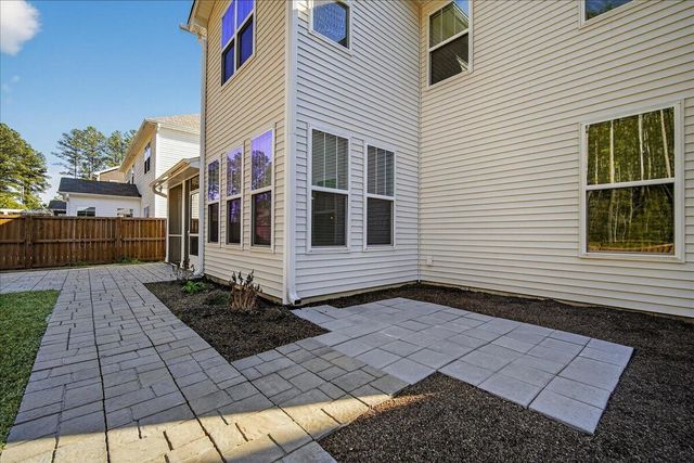 604 Dunswell Drive, Summerville, SC 29486