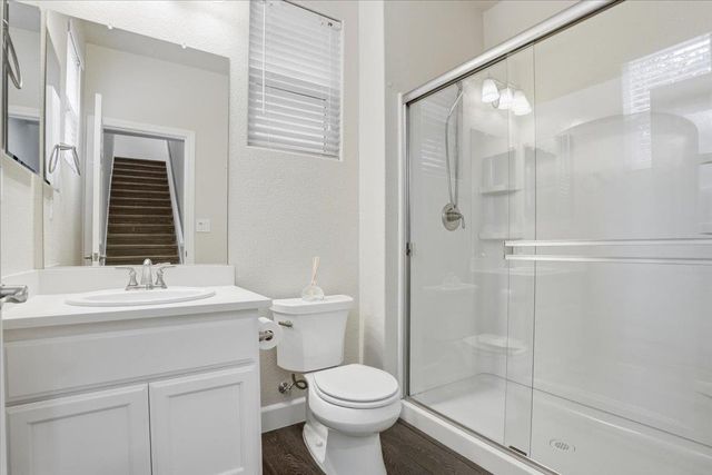 1567 Bonanza Ln, Folsom, CA 95630