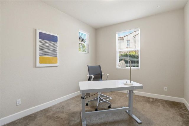 1567 Bonanza Ln, Folsom, CA 95630