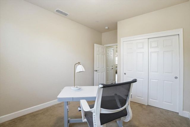 1567 Bonanza Ln, Folsom, CA 95630
