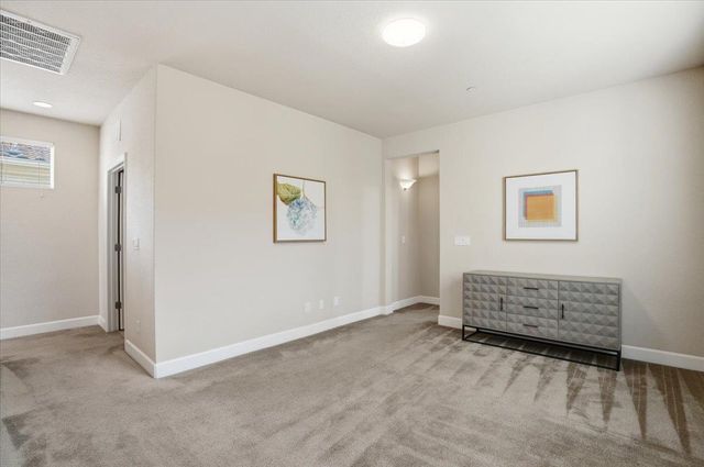 1567 Bonanza Ln, Folsom, CA 95630