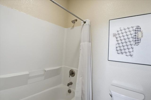 1567 Bonanza Ln, Folsom, CA 95630