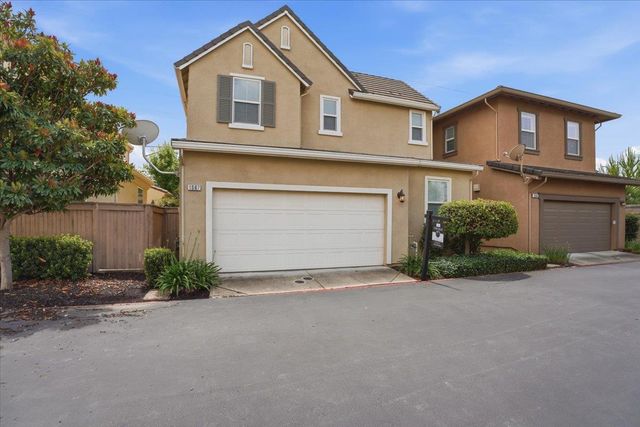 1567 Bonanza Ln, Folsom, CA 95630
