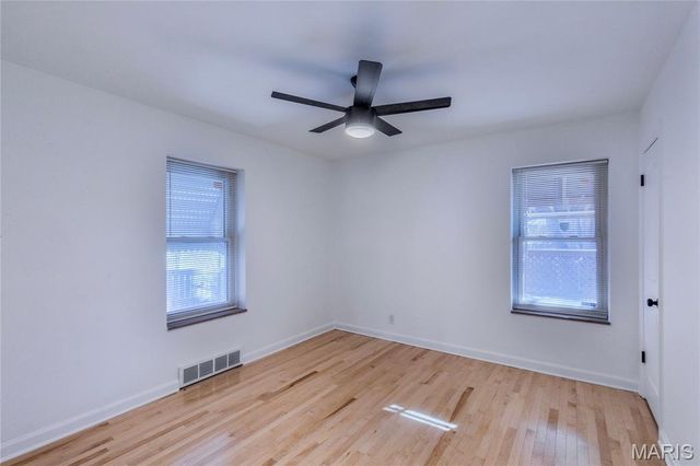 5524 Lindenwood Avenue, St Louis, MO 63109