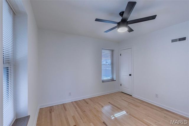 5524 Lindenwood Avenue, St Louis, MO 63109