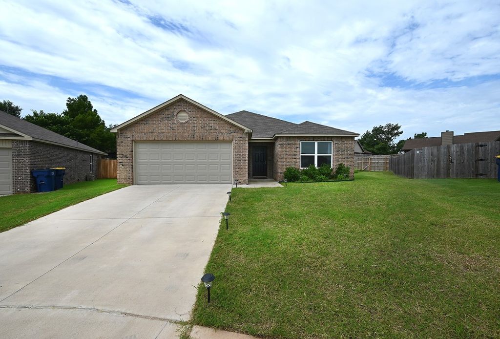 1700 N Carnley Street, Stillwater, OK 74075
