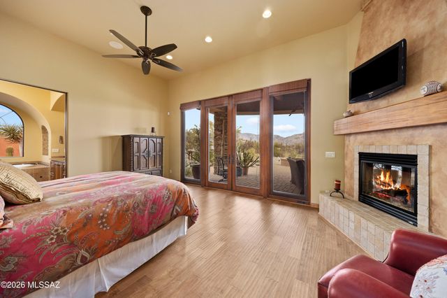 14050 N Hawk Canyon Trail, Tucson, AZ 85755