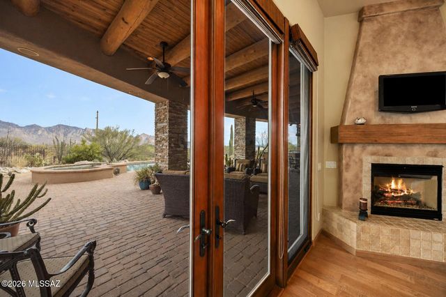 14050 N Hawk Canyon Trail, Tucson, AZ 85755