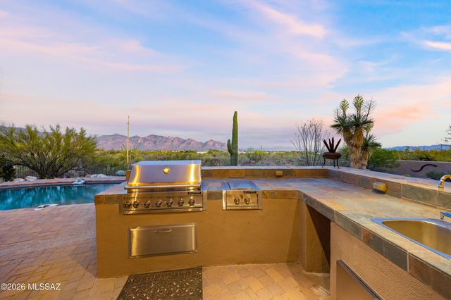14050 N Hawk Canyon Trail, Tucson, AZ 85755