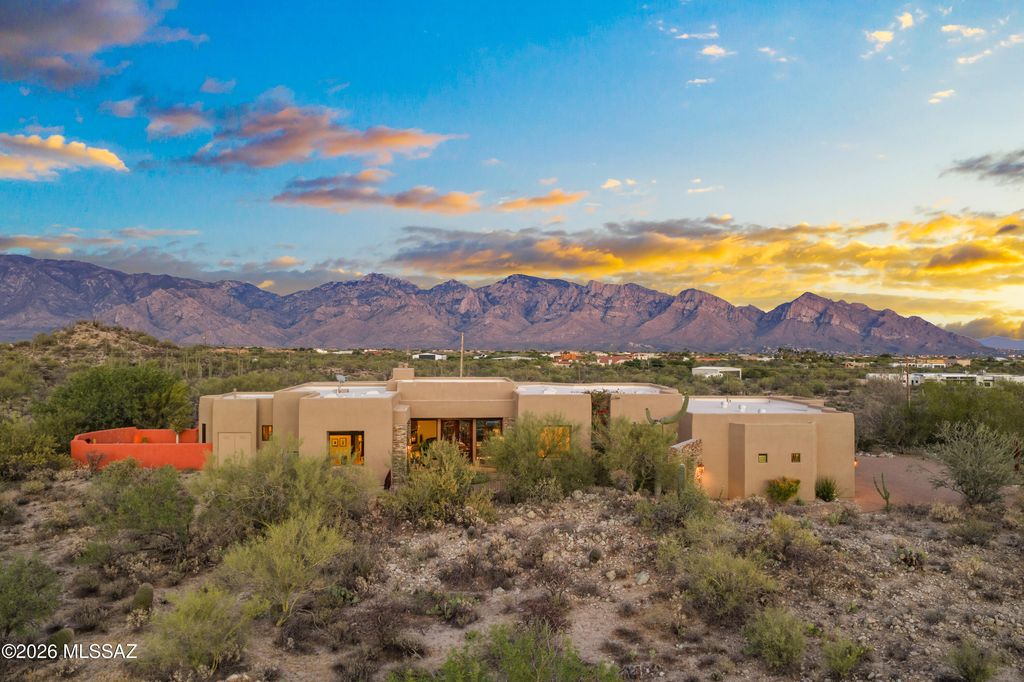 14050 N Hawk Canyon Trail, Tucson, AZ 85755