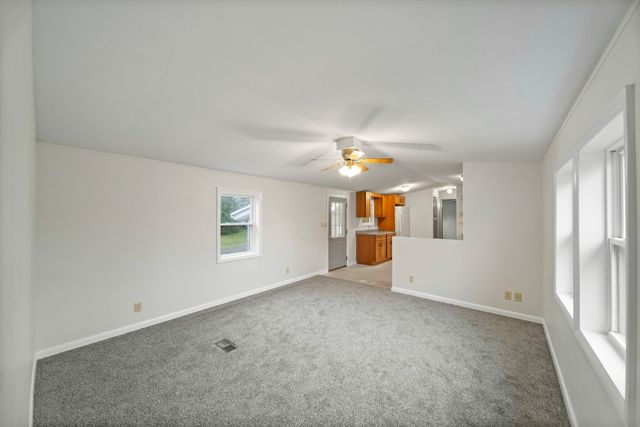 2136 KNOLL Avenue, Erie, PA 16510