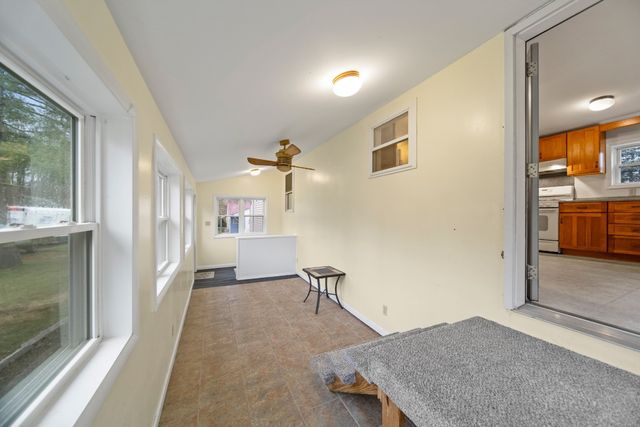 2136 KNOLL Avenue, Erie, PA 16510