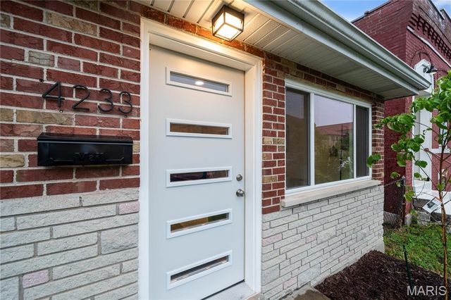 4233 Delor Street, St Louis, MO 63116