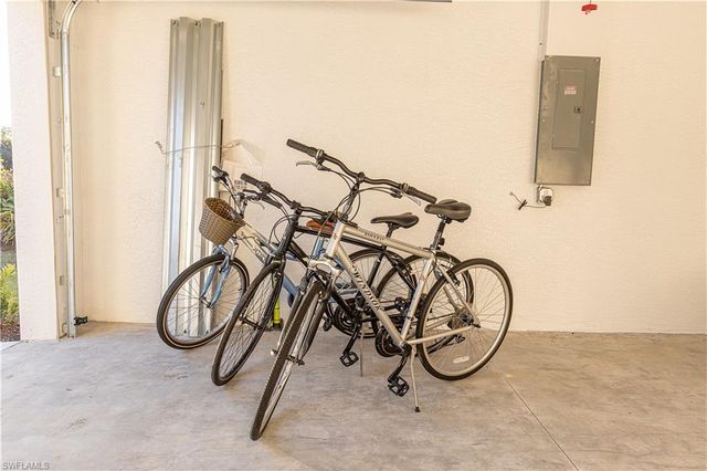 5056 Montego LN, Port Charlotte, FL 33981