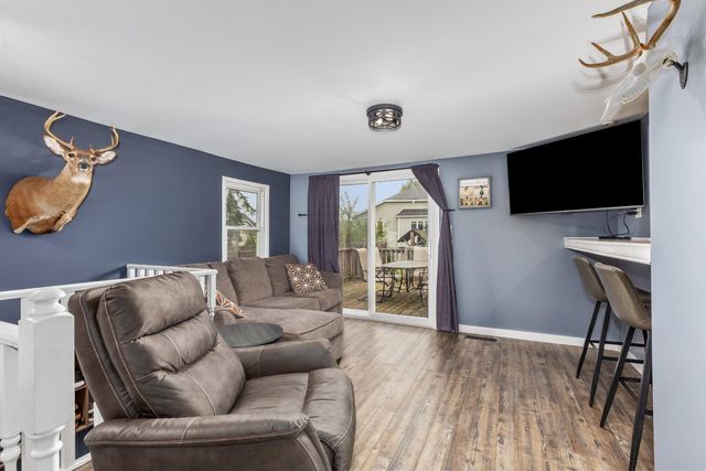 9915 Perry Street, Zeeland, MI 49464