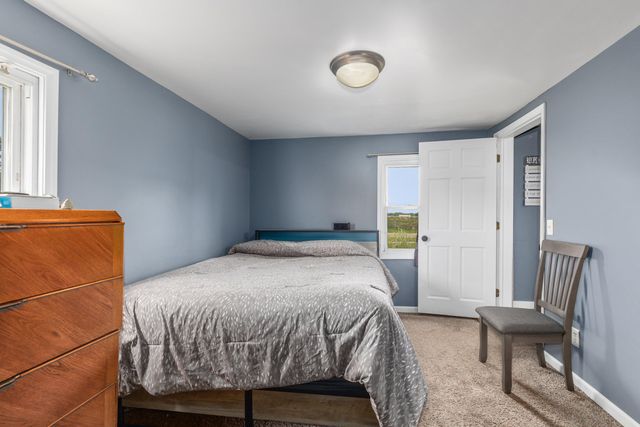 9915 Perry Street, Zeeland, MI 49464