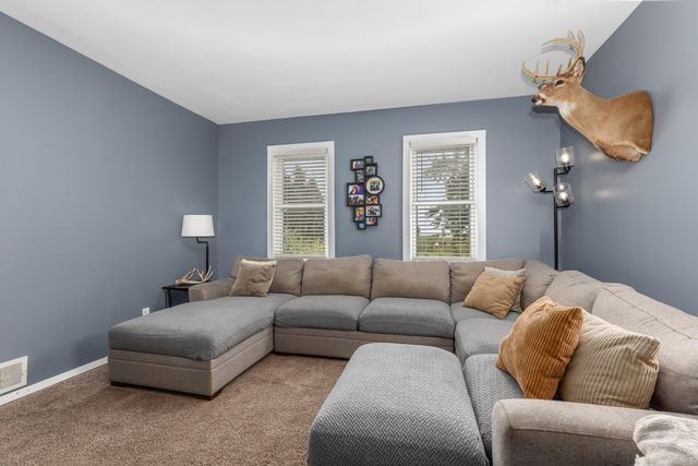 9915 Perry Street, Zeeland, MI 49464