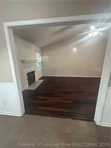 107 Jefferson Drive, Raeford, NC 28376