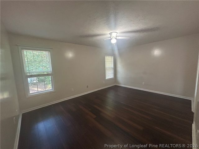 107 Jefferson Drive, Raeford, NC 28376