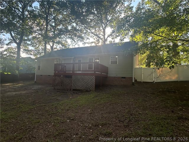 107 Jefferson Drive, Raeford, NC 28376