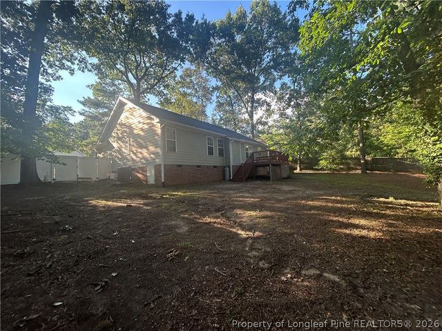 107 Jefferson Drive, Raeford, NC 28376