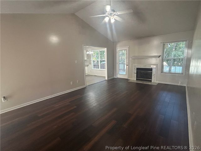 107 Jefferson Drive, Raeford, NC 28376