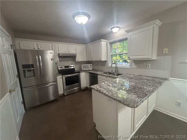 107 Jefferson Drive, Raeford, NC 28376