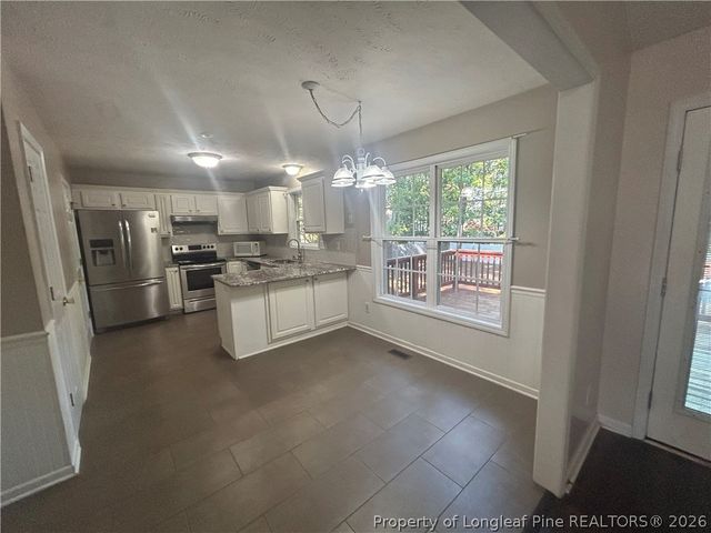 107 Jefferson Drive, Raeford, NC 28376