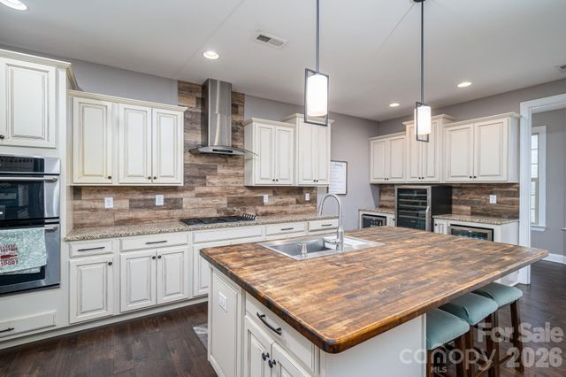 1819 Chesterfield Drive, Belmont, NC 28012