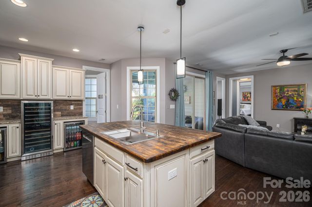 1819 Chesterfield Drive, Belmont, NC 28012