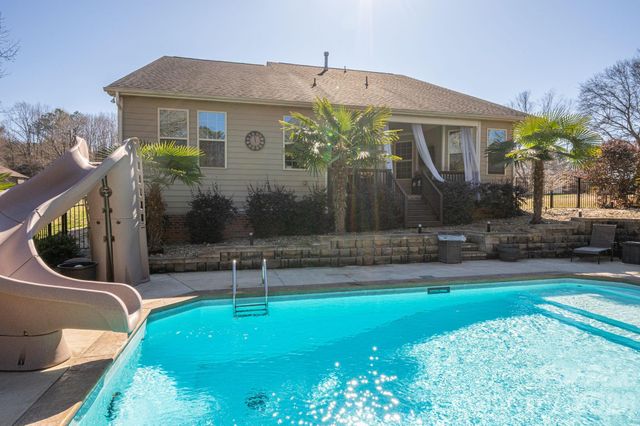 1819 Chesterfield Drive, Belmont, NC 28012