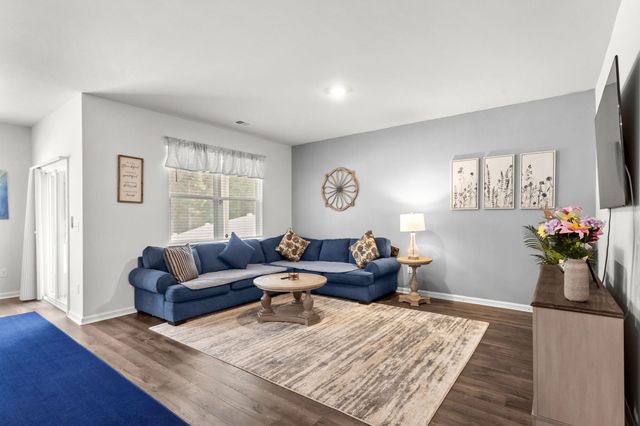 320 Emery Oak Dr., Murrells Inlet, SC 29576