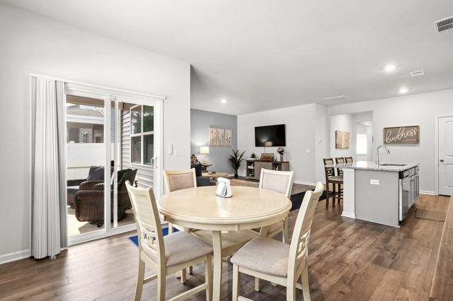 320 Emery Oak Dr., Murrells Inlet, SC 29576