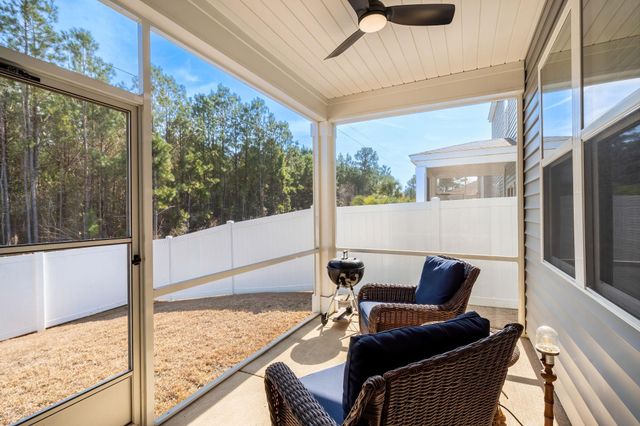 320 Emery Oak Dr., Murrells Inlet, SC 29576