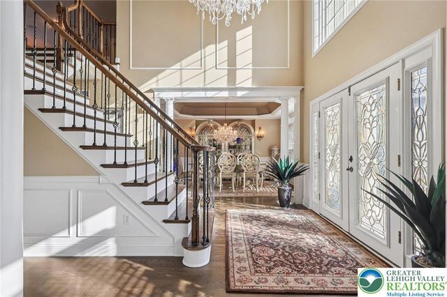 25 Saddle Lane, Easton, PA 18045