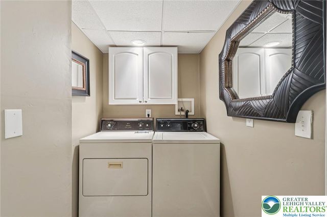 25 Saddle Lane, Easton, PA 18045