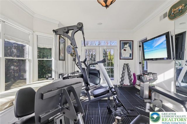 25 Saddle Lane, Easton, PA 18045