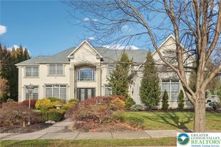 25 Saddle Lane, Easton, PA 18045